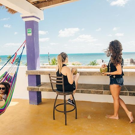The Mermaid Hostel Beach (Adults Only) Cancun Exterior photo